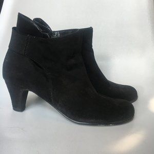 Aerosoles Black Suede Booties